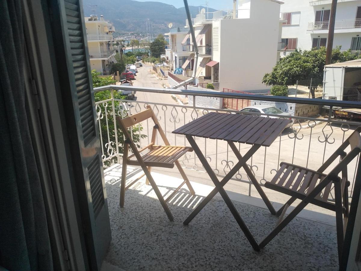 Elina'S Room Poros Town Buitenkant foto