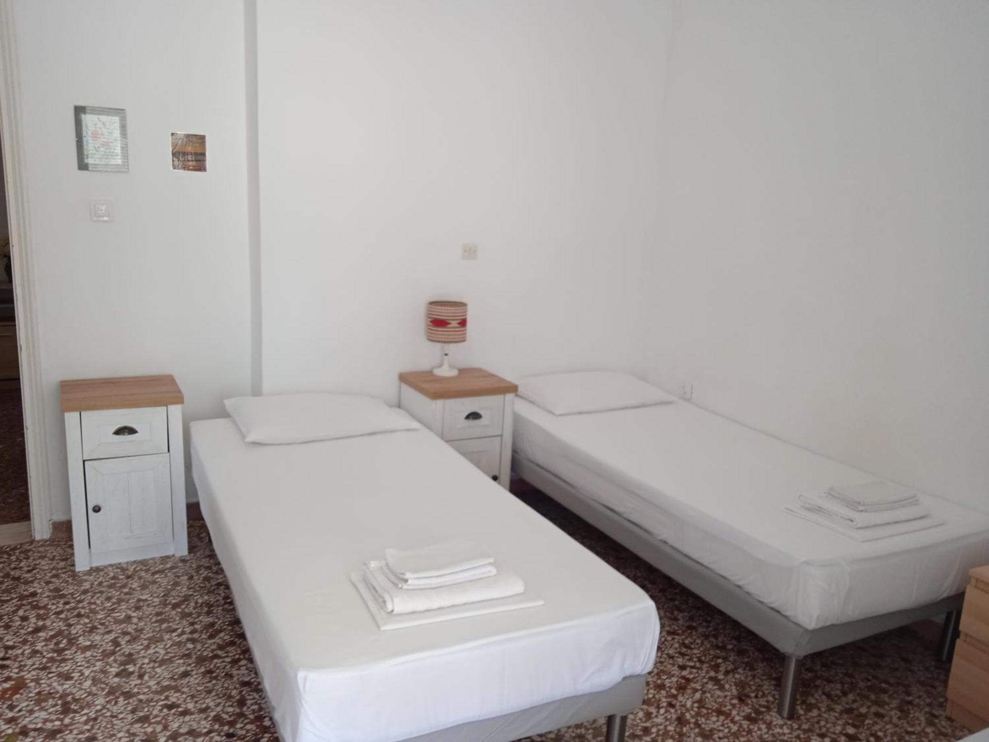 Elina'S Room Poros Town Buitenkant foto
